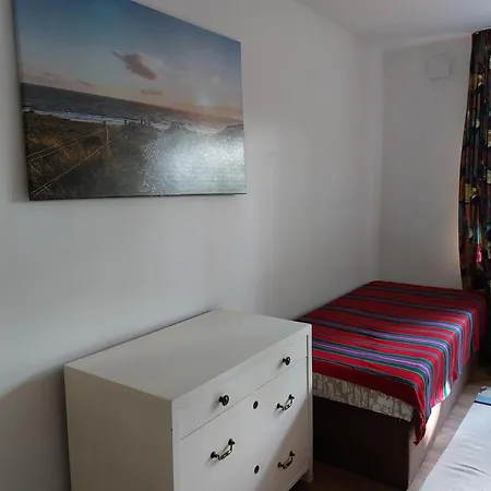 Semesterbostad Ferienwohnung Zwischen Deich Und Duene Dierhagen